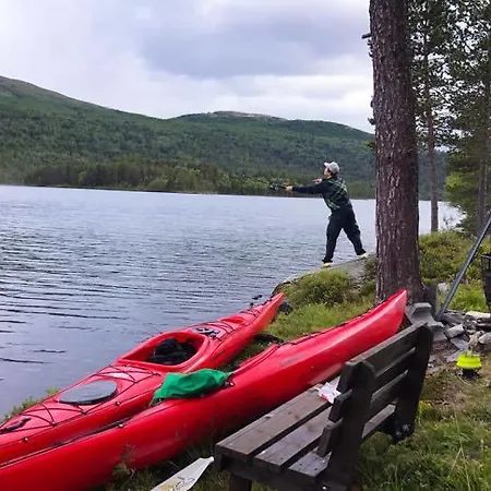 Lemonsjoen-jotunheimen-besseggen * Stuttgongfossen