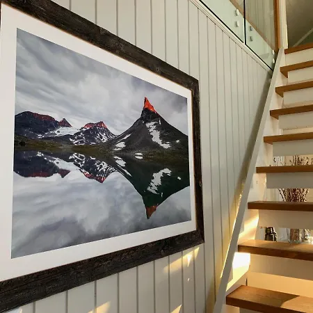Lemonsjoen-jotunheimen-besseggen * Stuttgongfossen
